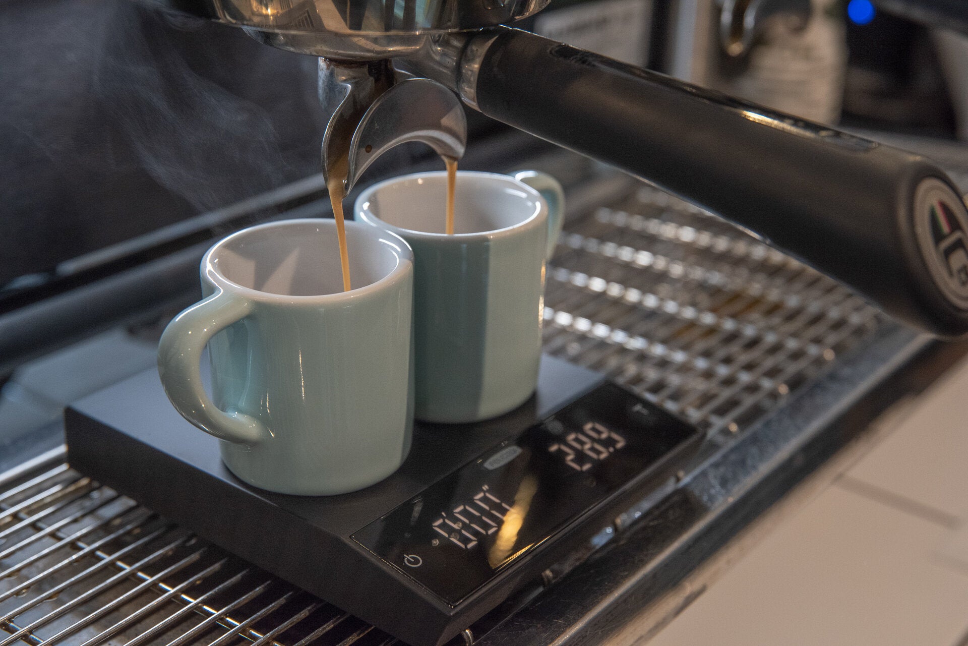 The History of Coffee Scales: From Simple Balance to High-Tech Precisi The History of Coffee Scales: From Simple Balance to High-Tech Precisi