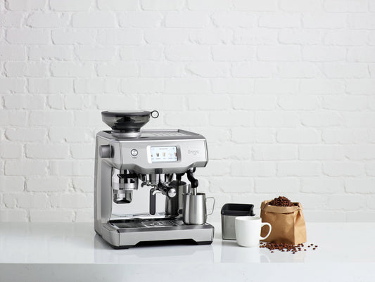 Sage Oracle In-Depth Review: A Barista-Quality Experience at Home