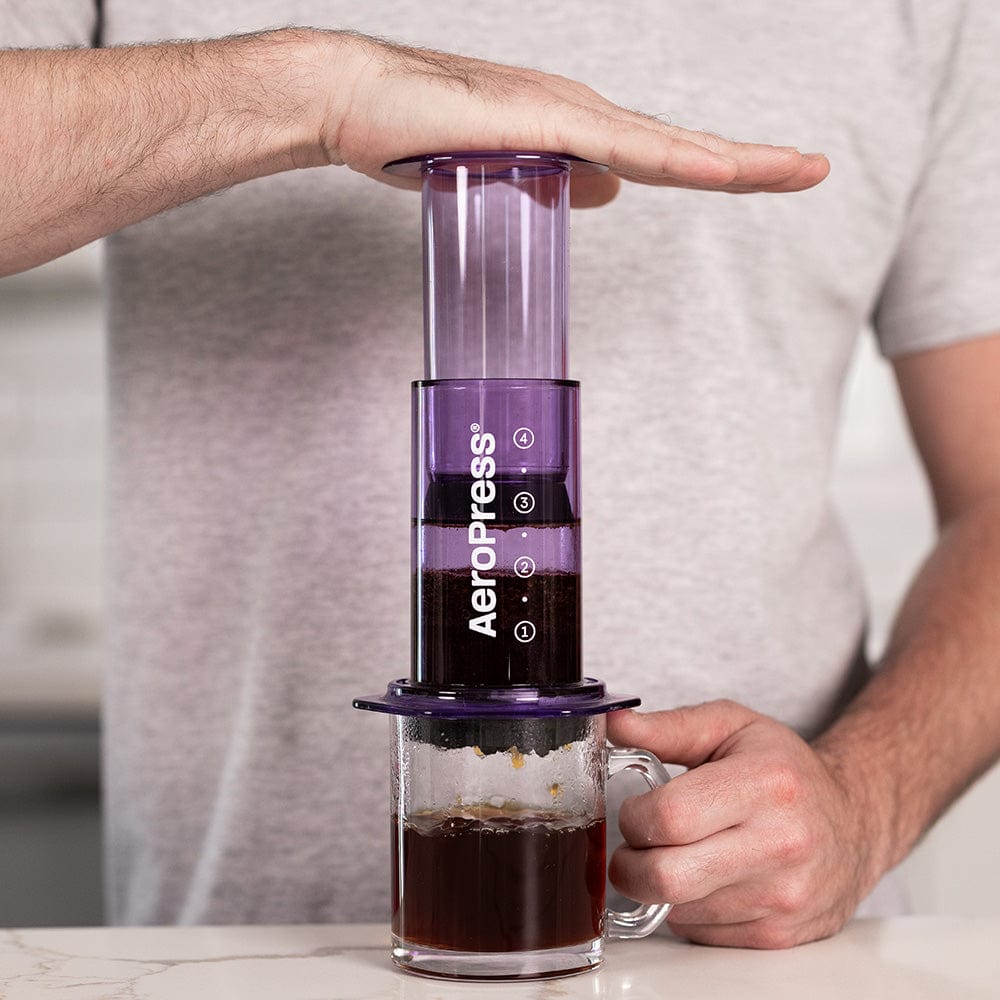 AeroPress AeroPress Clear Coffee Maker (Purple) 085276082417